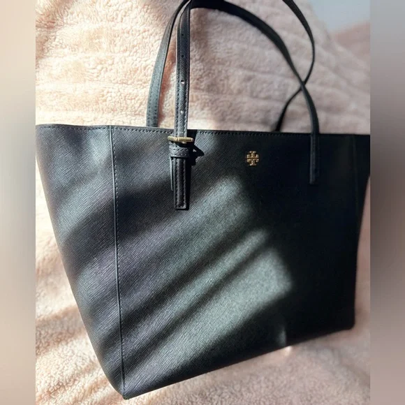 Tory Burch Emerson Leather Women's Tote - Picture 3 of 14